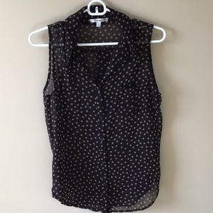 Black sleeveless top